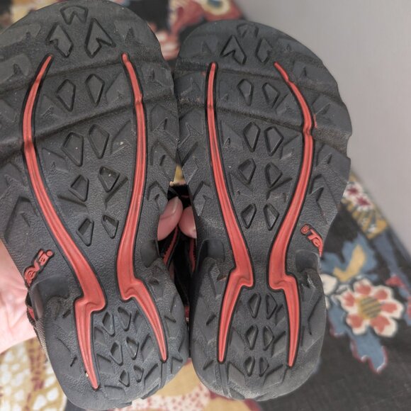 Teva sandals - Picture 4 of 4